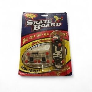 Mini Finger Skate Board Real Grip Tape Tools Metal Trucks & Wheels RARE Skeleton